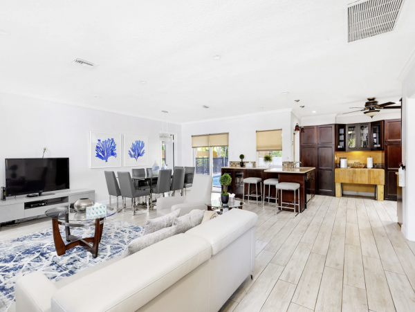 Boca Raton Vacation Pool Home Four Bedroom